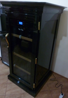 Монотемпературный винный шкаф Climadiff VSV160/wood