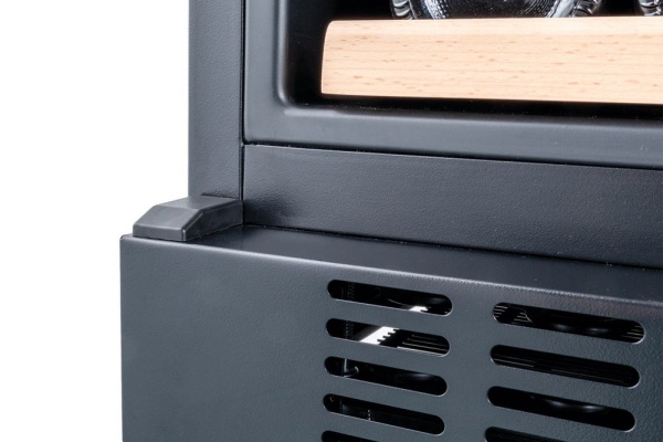 Двухзонный винный шкаф Temptech WP120DCB